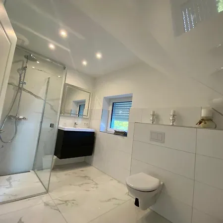 Neubau Luxusanlage Gesamte Haus *